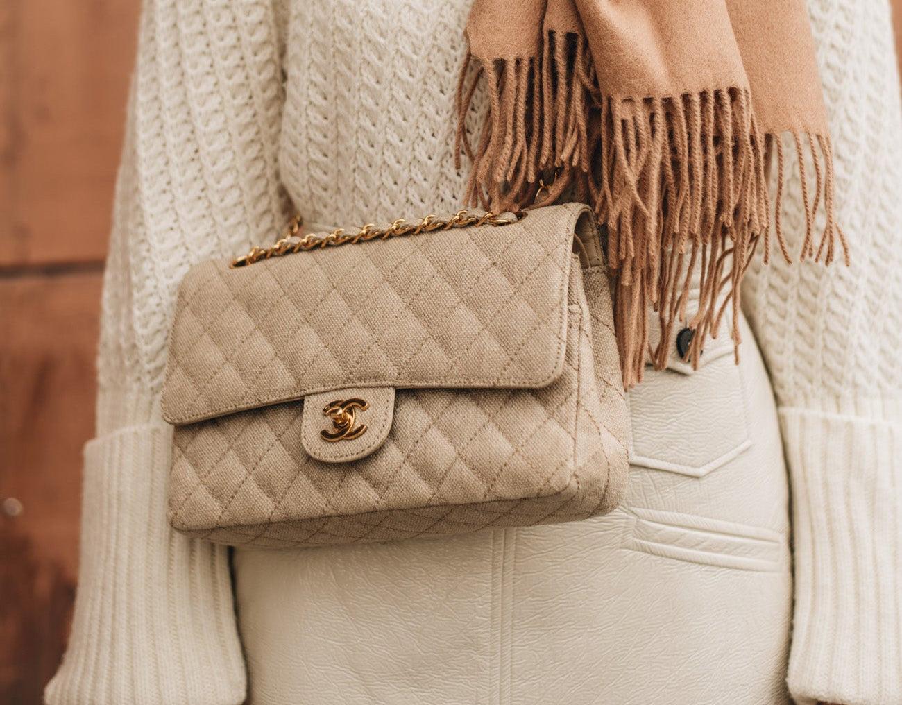 Chanel-Timeless-Double-Flap-Bag-Linen-Camvas-Beige.jpg