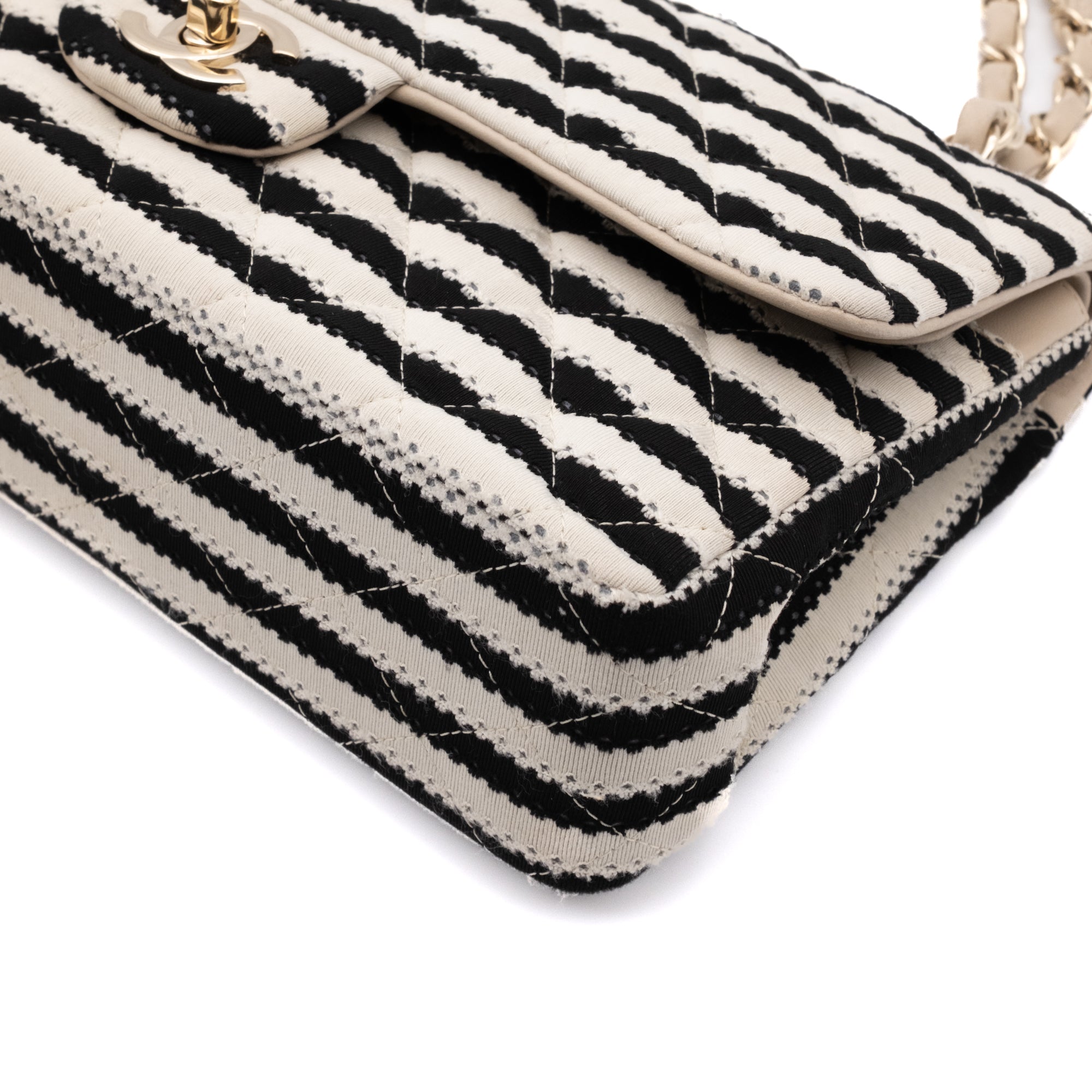 Chanel Classic Double Flap Medium Jersey Streifen Schwarz Weiß GHW