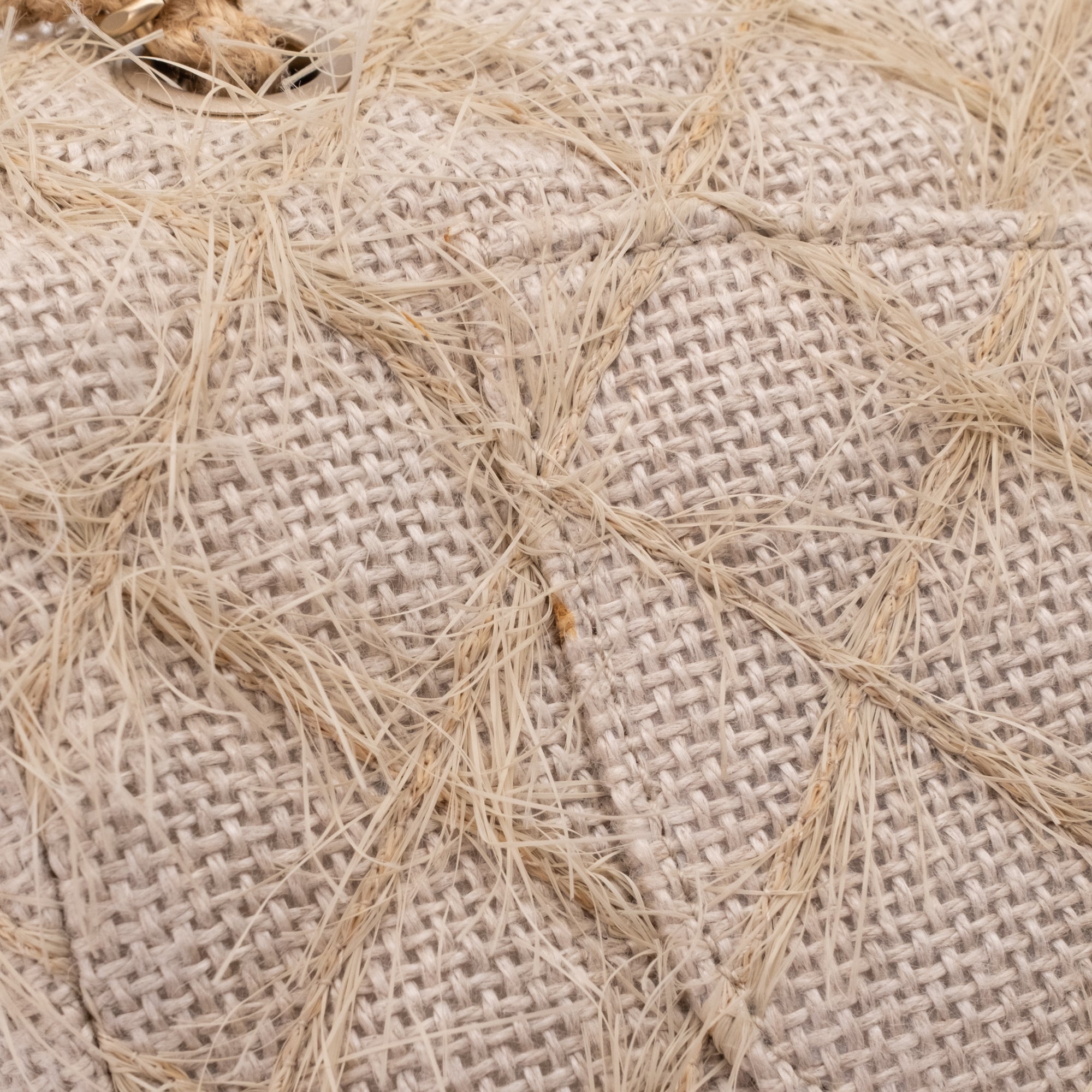 Chanel Classic Single Flap Medium Raffia Stroh Hellbeige GHW