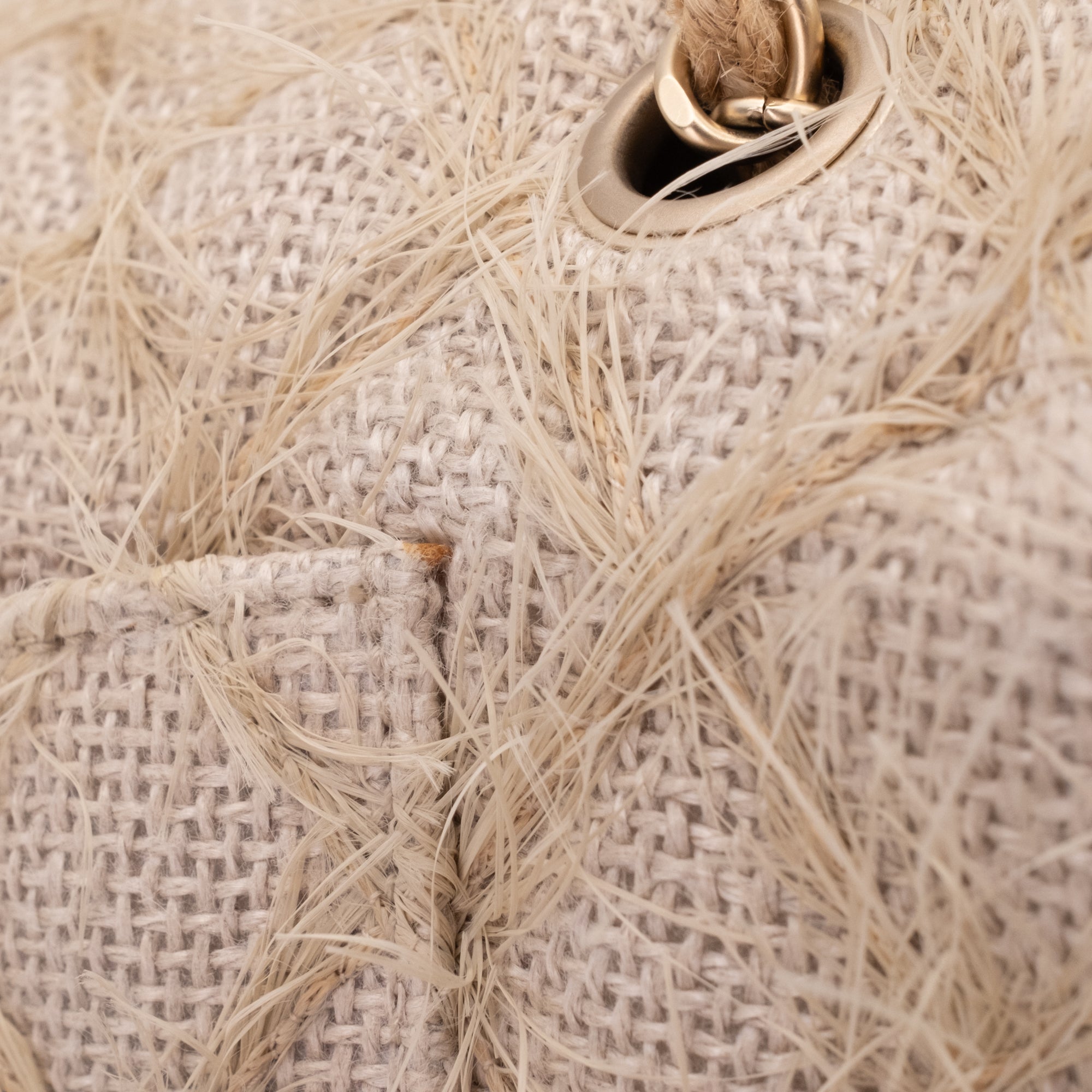 Chanel Classic Single Flap Medium Raffia Stroh Hellbeige GHW