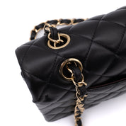 Chanel Classic Double Flap Medium Lammleder Schwarz GHW