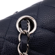 Chanel Classic Double Flap Medium Caviar Leder Dunkelblau PHW