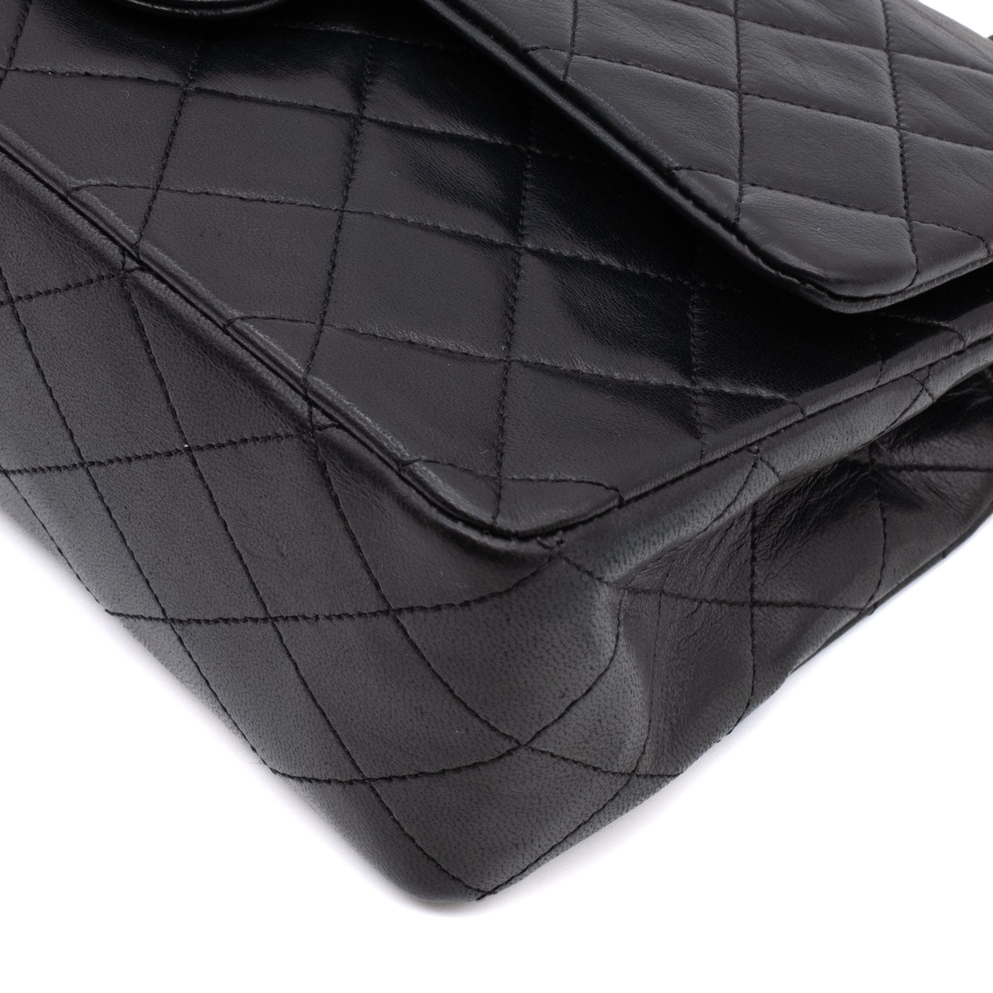 Chanel Classic Double Flap Medium Lammleder Schwarz GHW