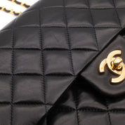 Chanel Classic Double Flap Medium Lammleder Schwarz GHW