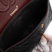 Chanel Classic Double Flap Medium Lammleder Schwarz GHW