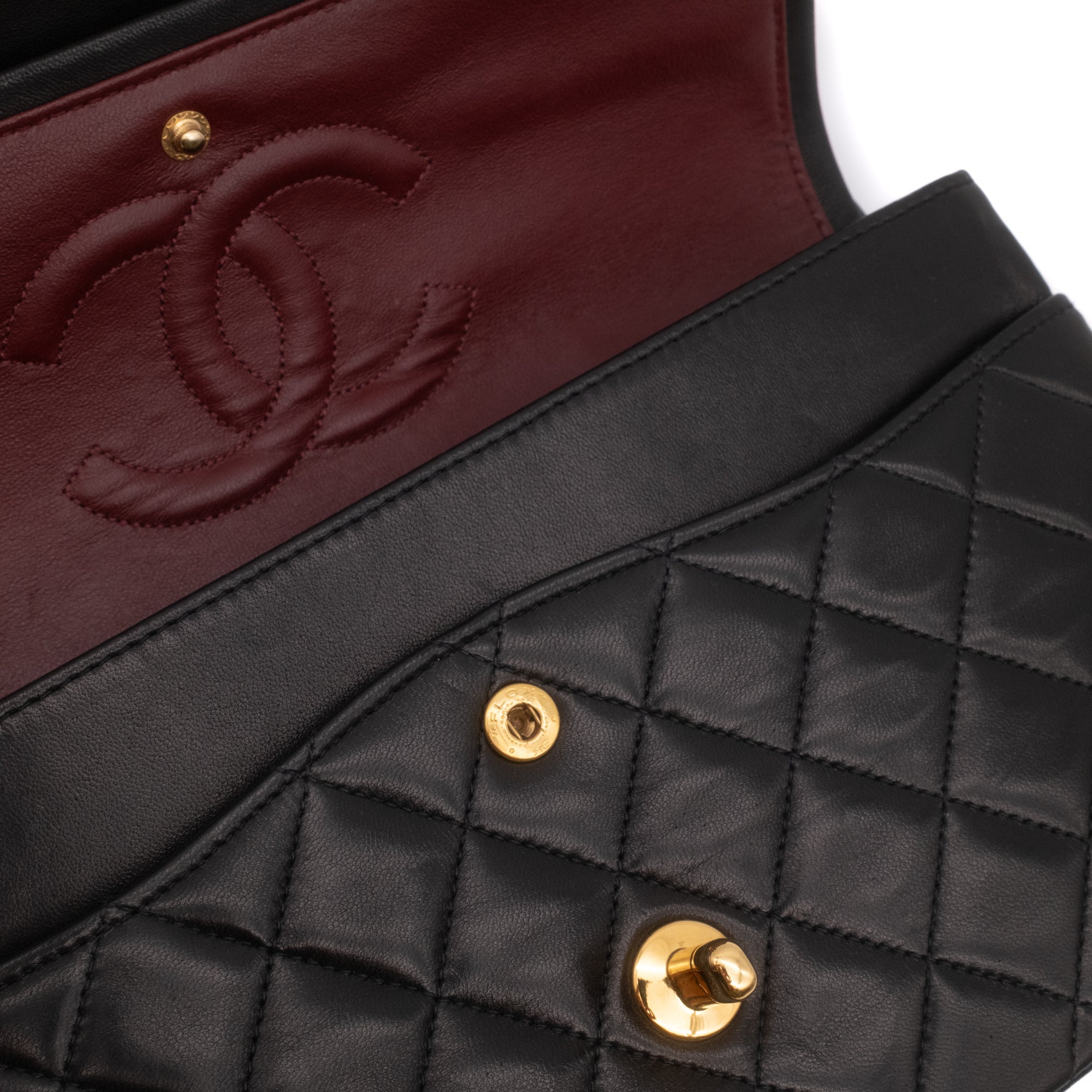 Chanel Classic Double Flap Medium Lammleder Schwarz GHW