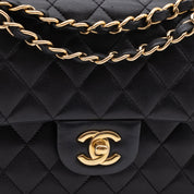 Chanel Classic Double Flap Small Lammleder Schwarz GHW