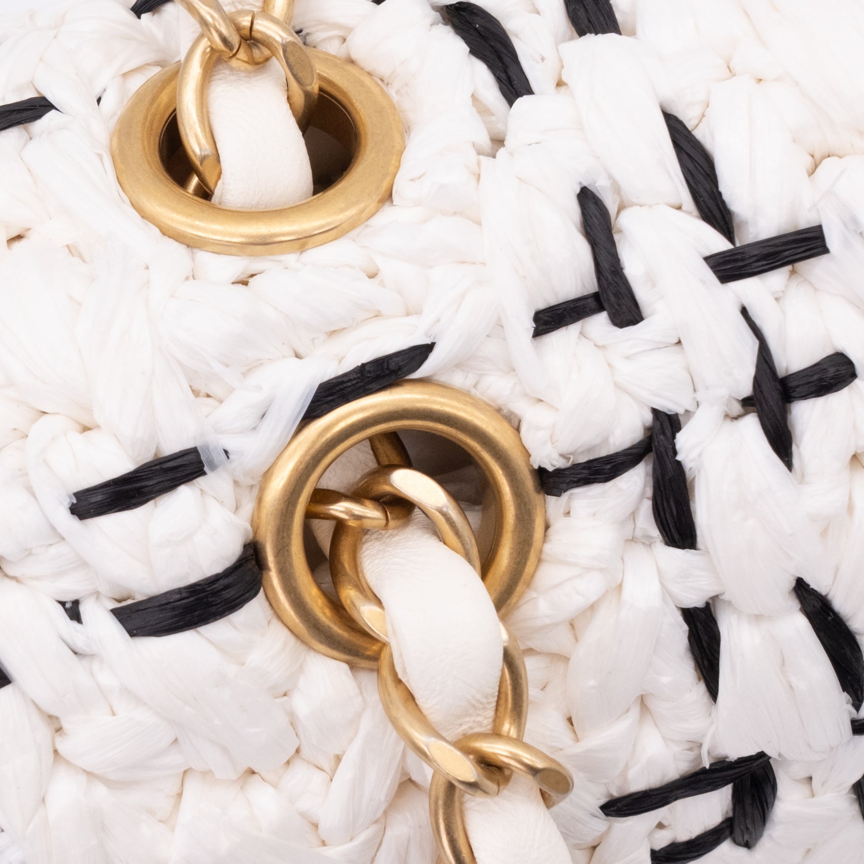 Chanel Classic Single Flap Medium Raffia Stroh Effect Tweed Schwarz Weiß GHW