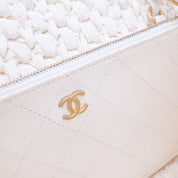 Chanel Classic Single Flap Medium Raffia Stroh Effect Tweed Schwarz Weiß GHW