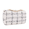 Chanel Classic Single Flap Medium Raffia Stroh Effect Tweed Schwarz Weiß GHW