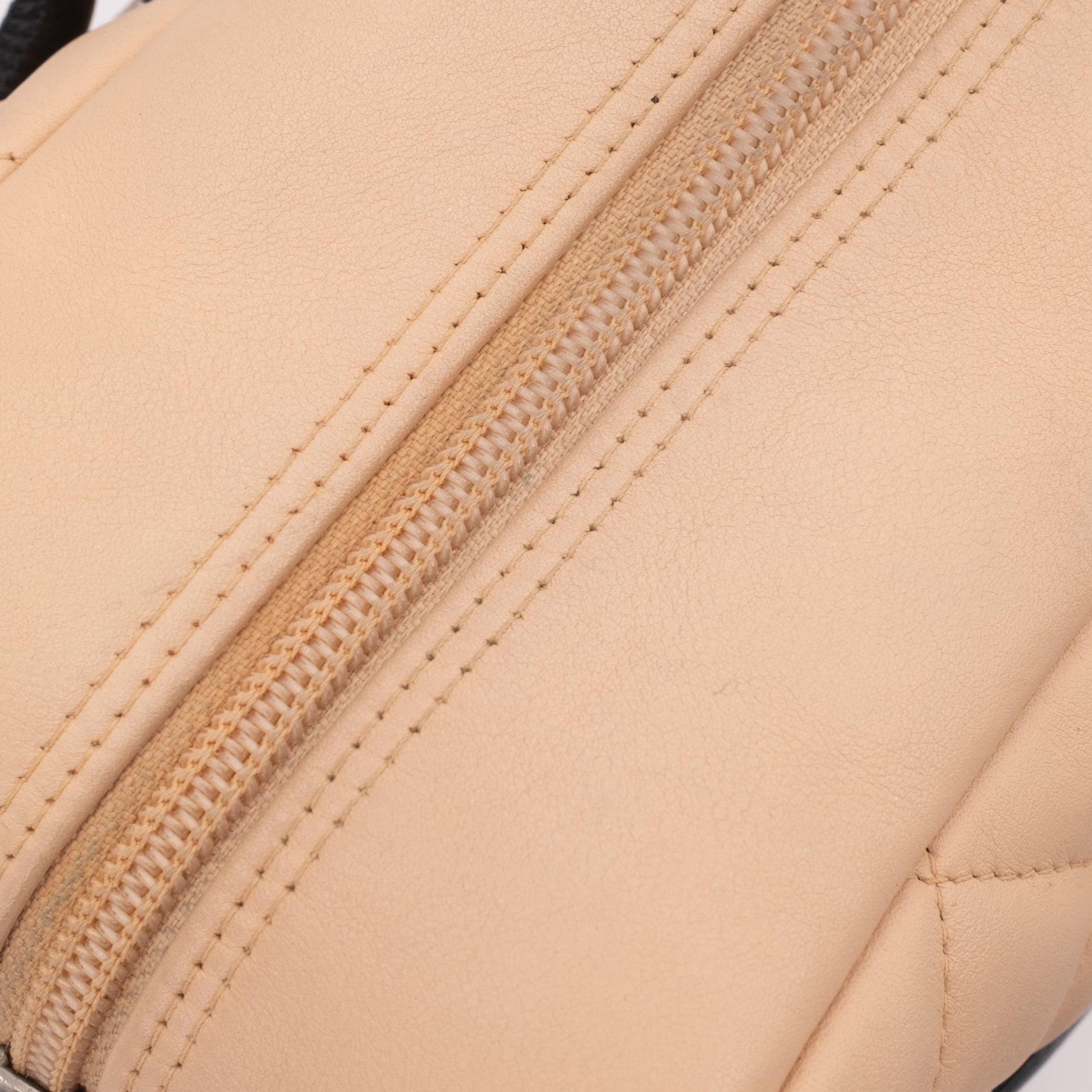 Chanel Cambon Bowling Bag Large Beige Schwarz Rectangle SHW