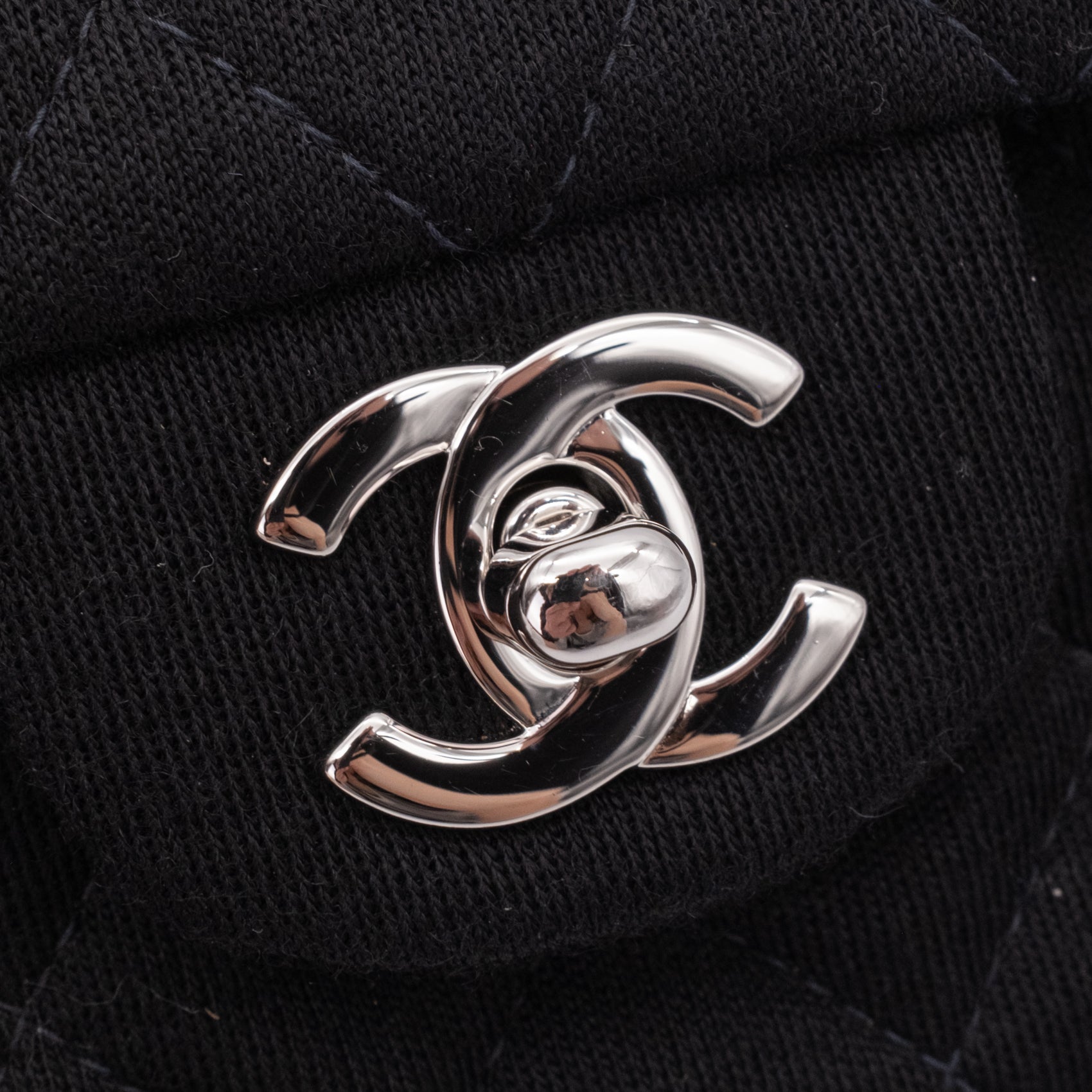 Chanel Classic Double Flap Bag Medium Jersey Schwarz Mademoiselle PHW