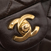 Chanel Classic Double Flap Bag Small Lammleder Braun GHW 24k