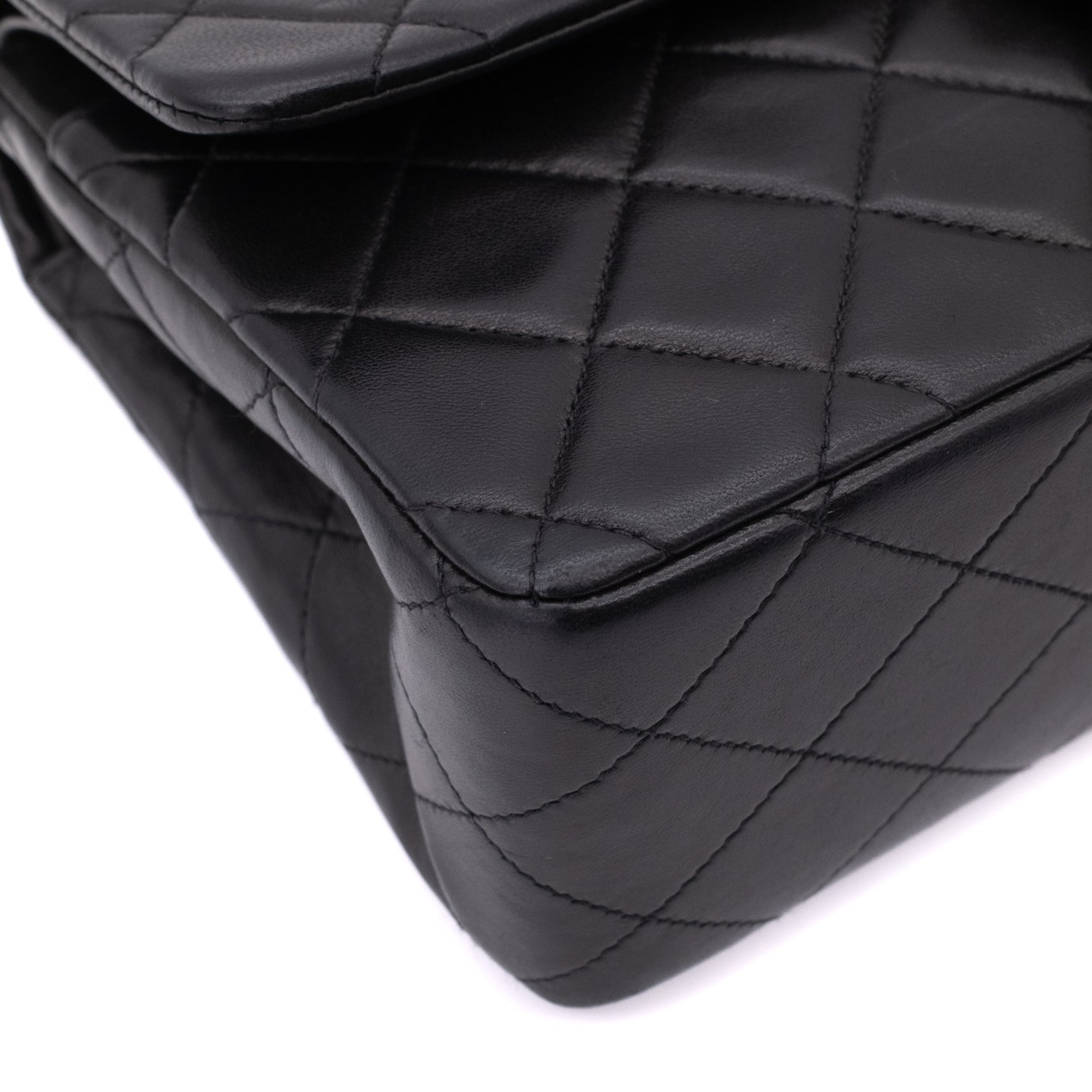 Chanel Classic Double Flap Medium Lammleder Schwarz GHW 24k