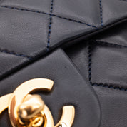 Chanel Classic Double Flap Small Lammleder Dunkelblau GHW 24k