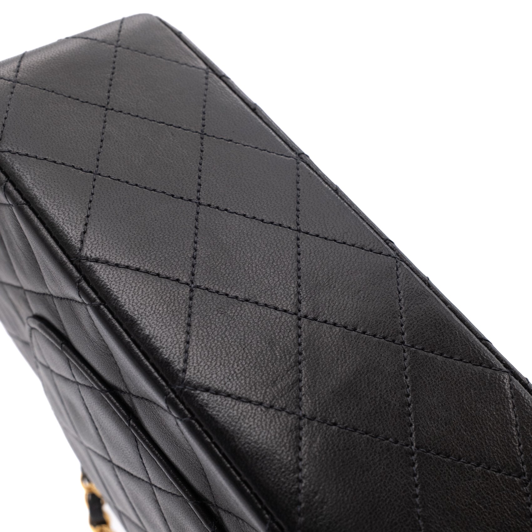 Chanel Classic Double Flap Medium Lammleder Schwarz GHW 24k