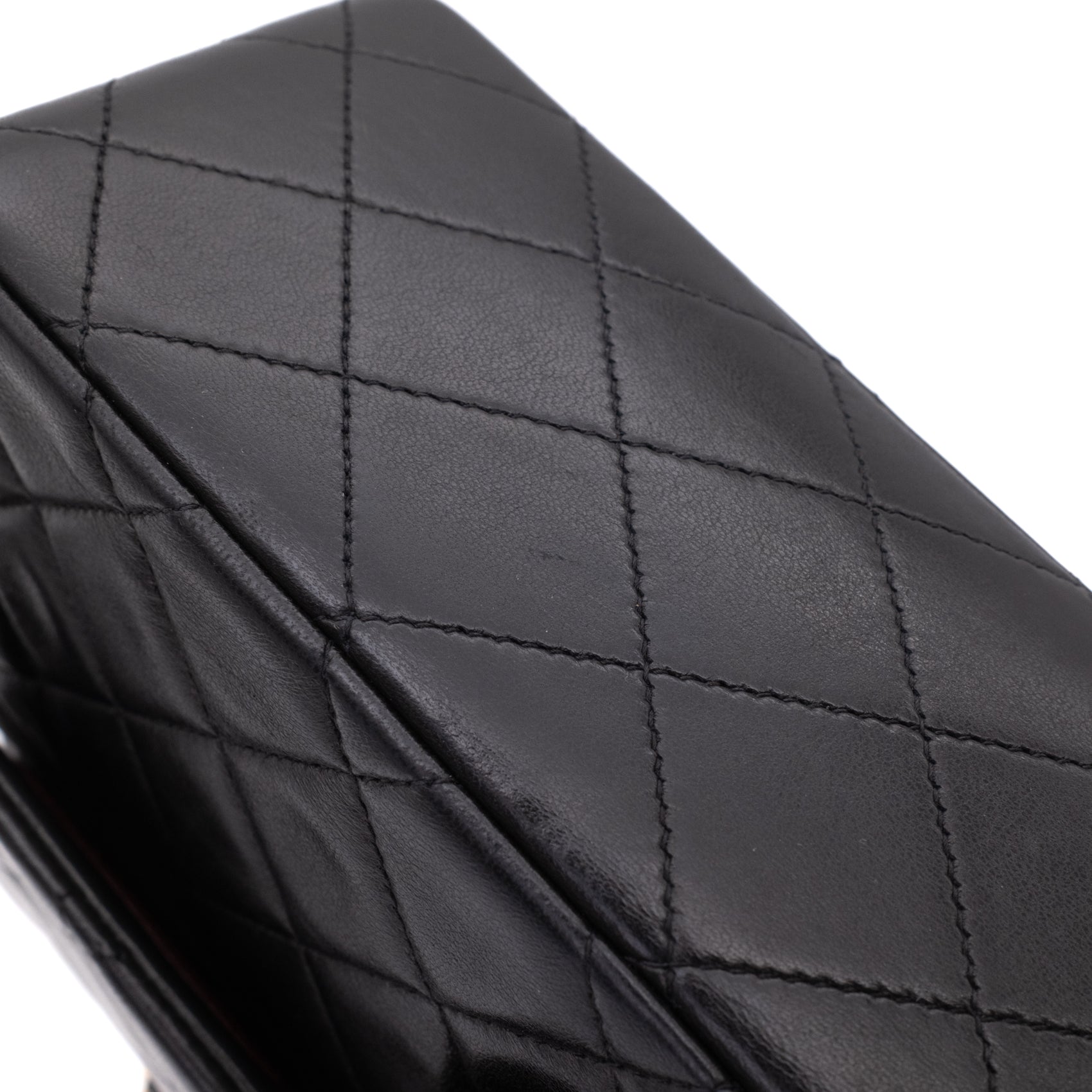 Chanel Classic Double Flap Medium Lammleder Schwarz GHW 24k