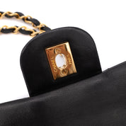 Chanel Classic Double Flap Medium Lammleder Schwarz GHW 24k