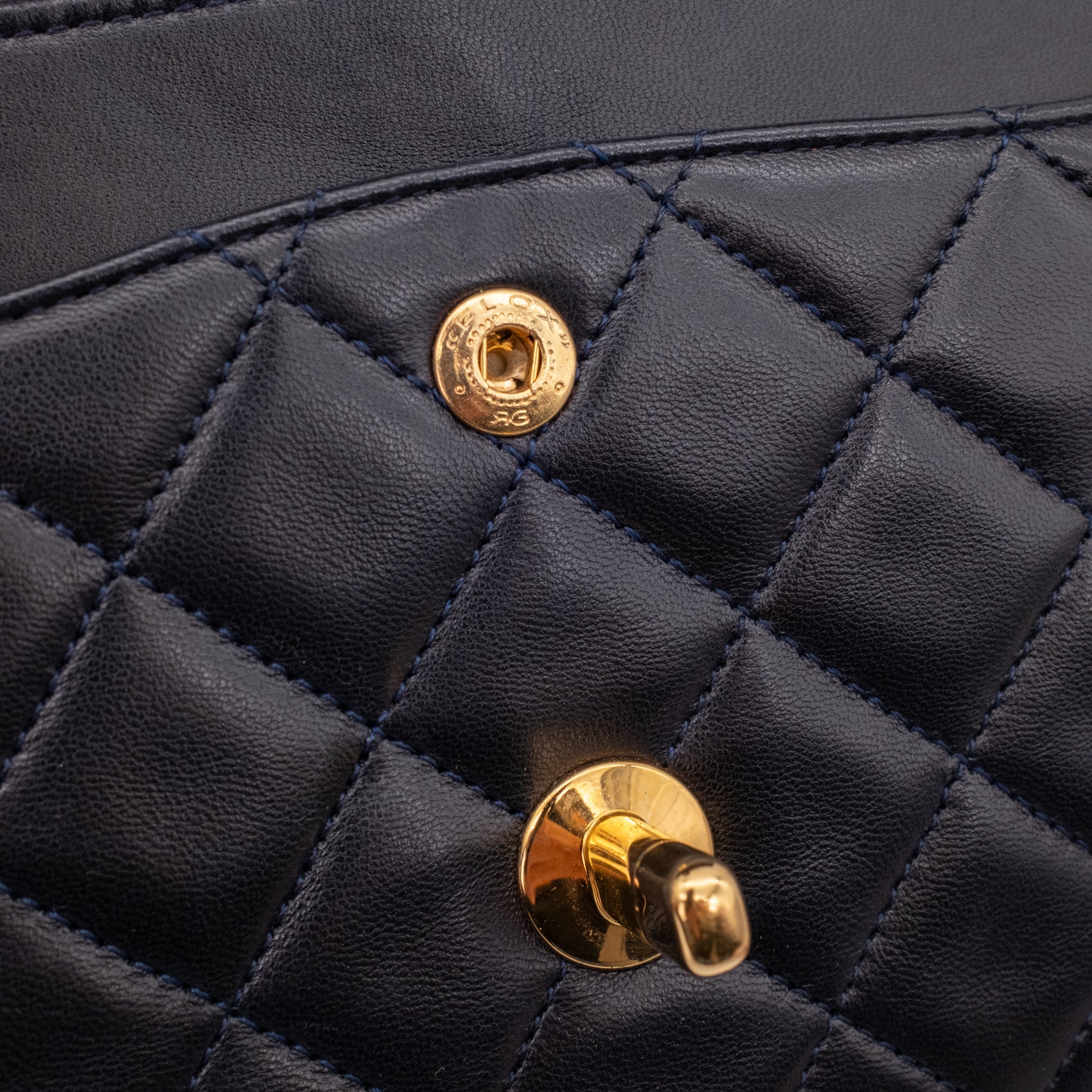 Chanel Classic Double Flap Small Lammleder Dunkelblau GHW 24k