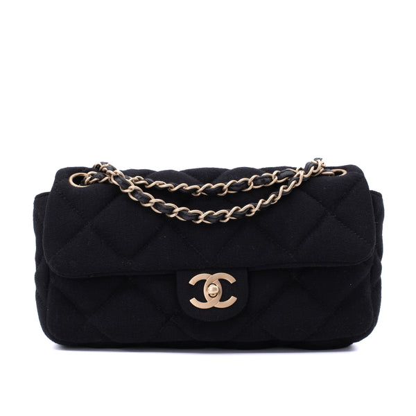 Chanel Classic Single Flap Bag East West Jersey Schwarz GHW Matt