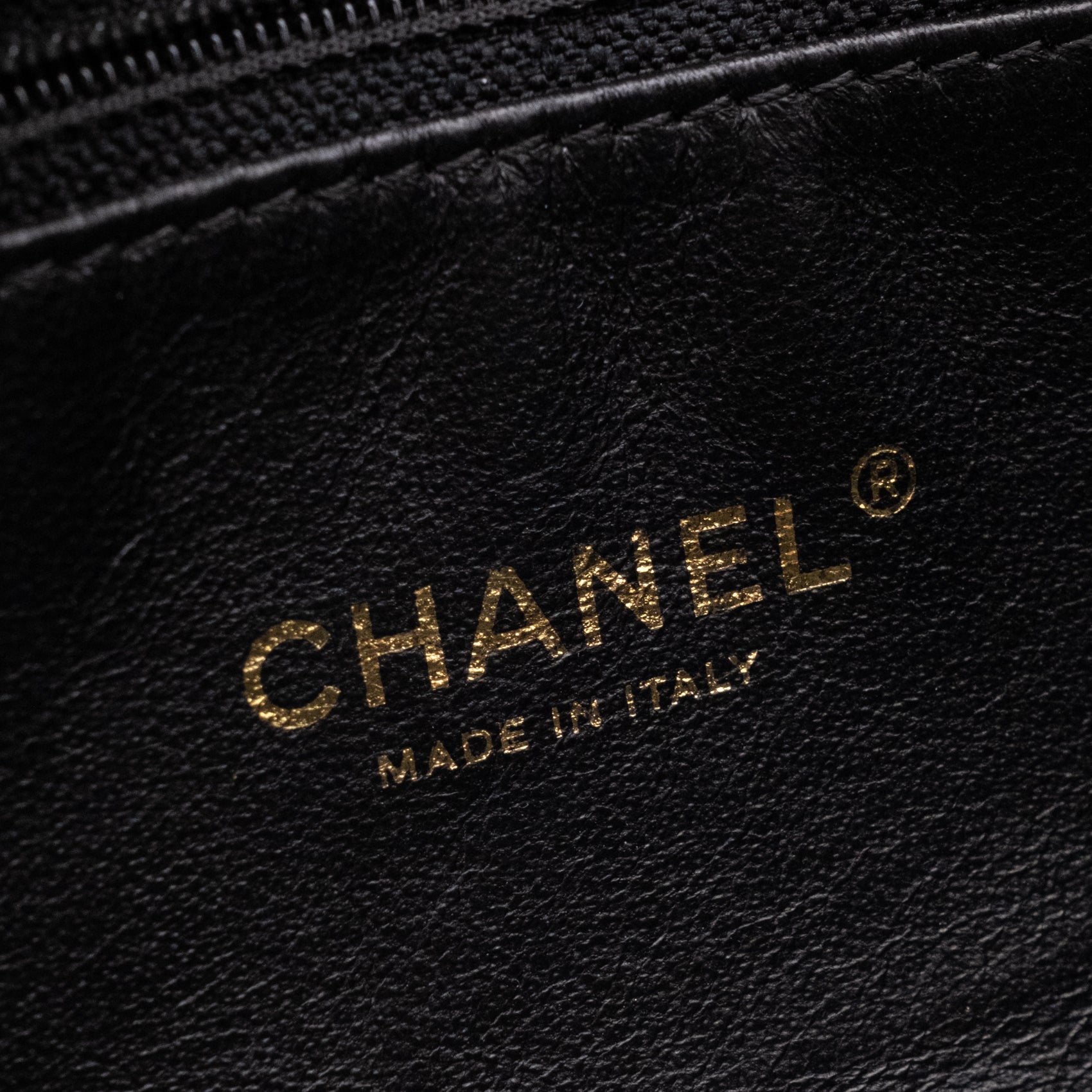 Chanel Classic Single Flap Bag East West Jersey Schwarz GHW Matt