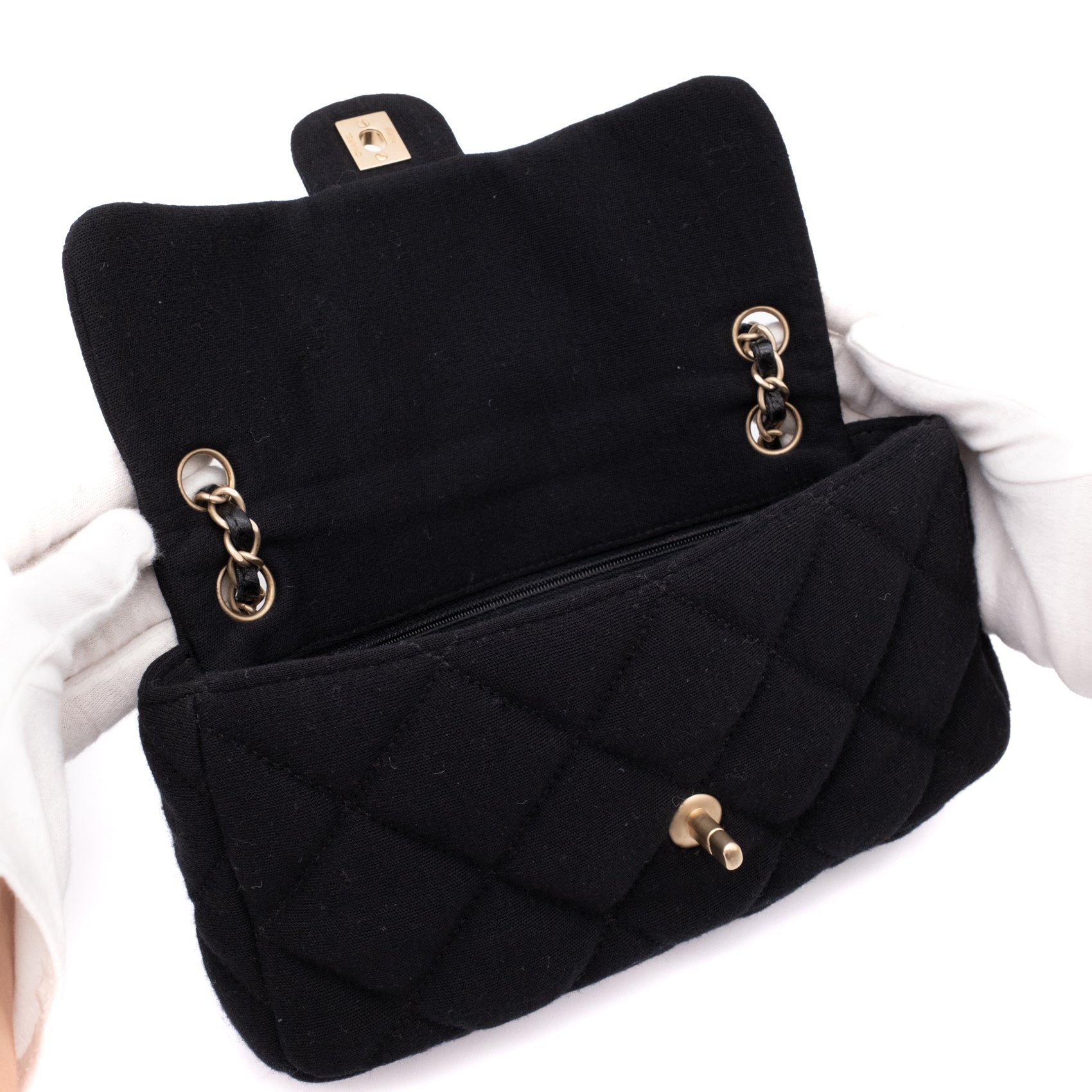 Chanel Classic Single Flap Bag East West Jersey Schwarz GHW Matt