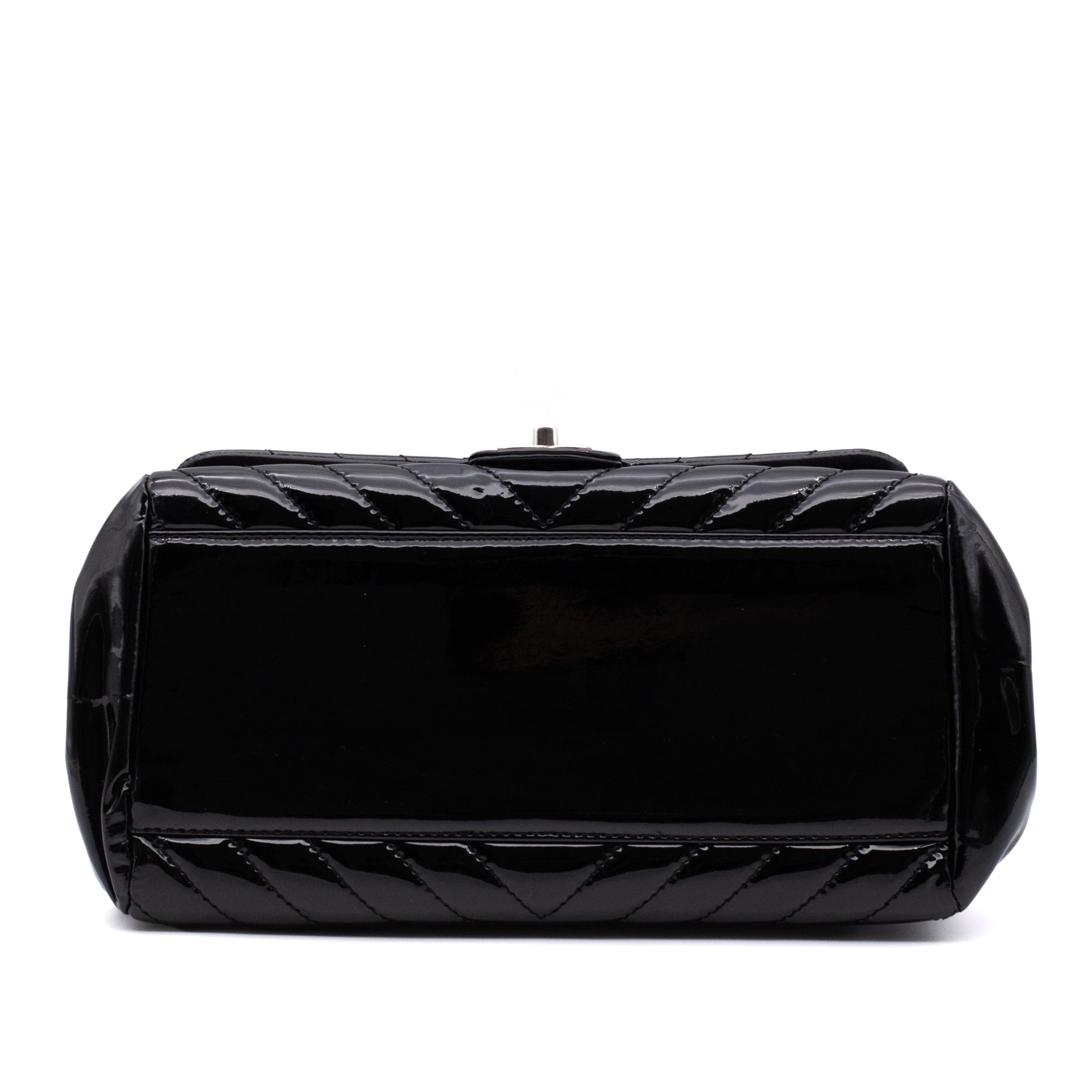 Chanel Classic Single Flap Schultertasche Accordion Chevron Lackleder Schwarz SHW