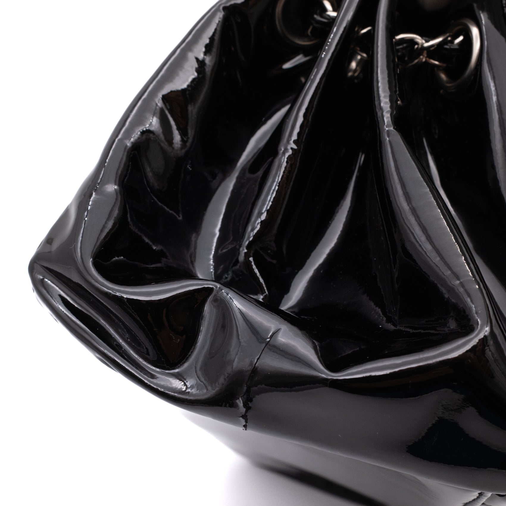 Chanel Classic Single Flap Schultertasche Accordion Chevron Lackleder Schwarz SHW