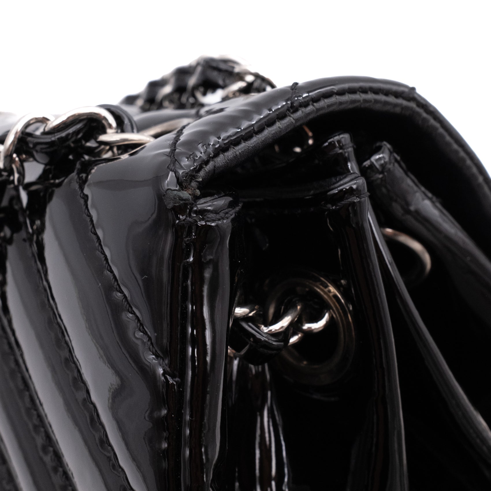 Chanel Classic Single Flap Schultertasche Accordion Chevron Lackleder Schwarz SHW