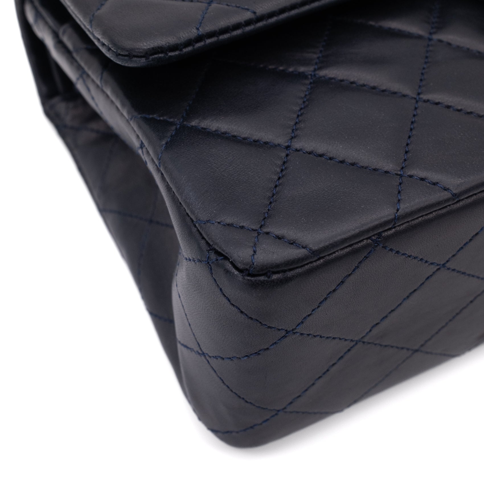 Chanel Classic Double Flap Medium Lammleder Dunkelblau GHW 24k