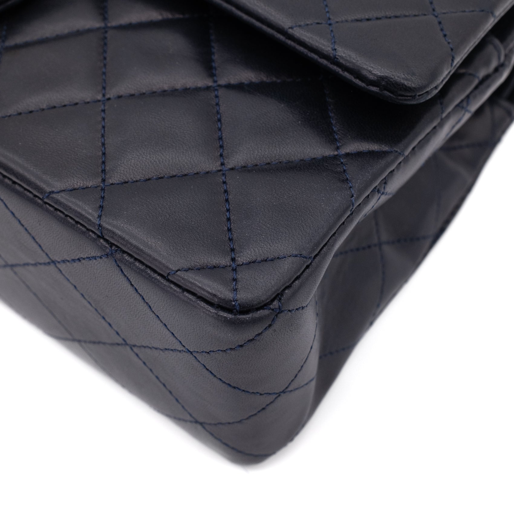 Chanel Classic Double Flap Medium Lammleder Dunkelblau GHW 24k