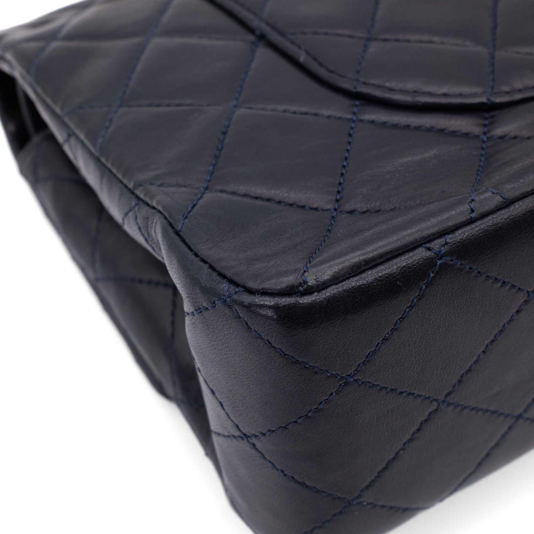 Chanel Classic Double Flap Bag Medium Lammleder Dunkelblau GHW 24k