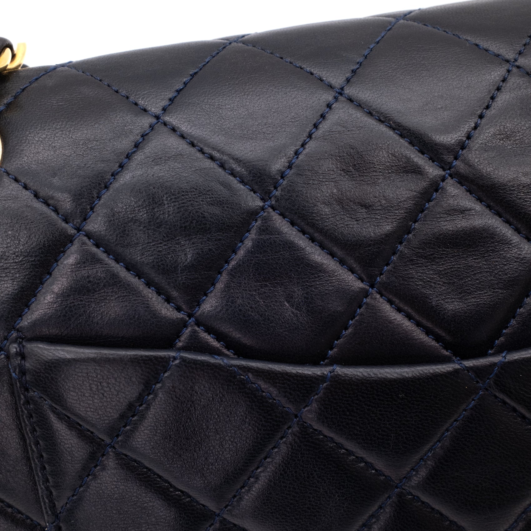 Chanel Classic Double Flap Bag Medium Lammleder Dunkelblau GHW 24k