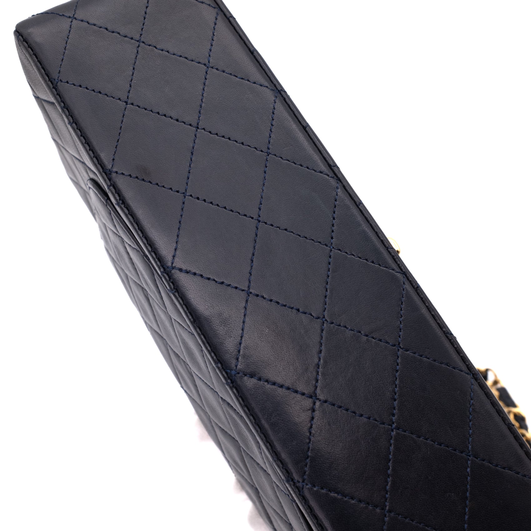 Chanel Classic Double Flap Medium Lammleder Dunkelblau GHW 24k