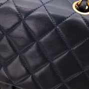Chanel Classic Double Flap Bag Medium Lammleder Dunkelblau GHW 24k
