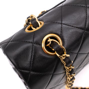 Chanel Classic Double Flap Bag Medium Lammleder Schwarz GHW 24k