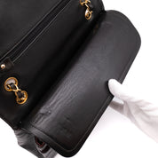 Chanel Classic Double Flap Bag Medium Lammleder Schwarz GHW 24k