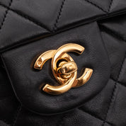 Chanel Classic Double Flap Bag Medium Lammleder Schwarz 24k GHW