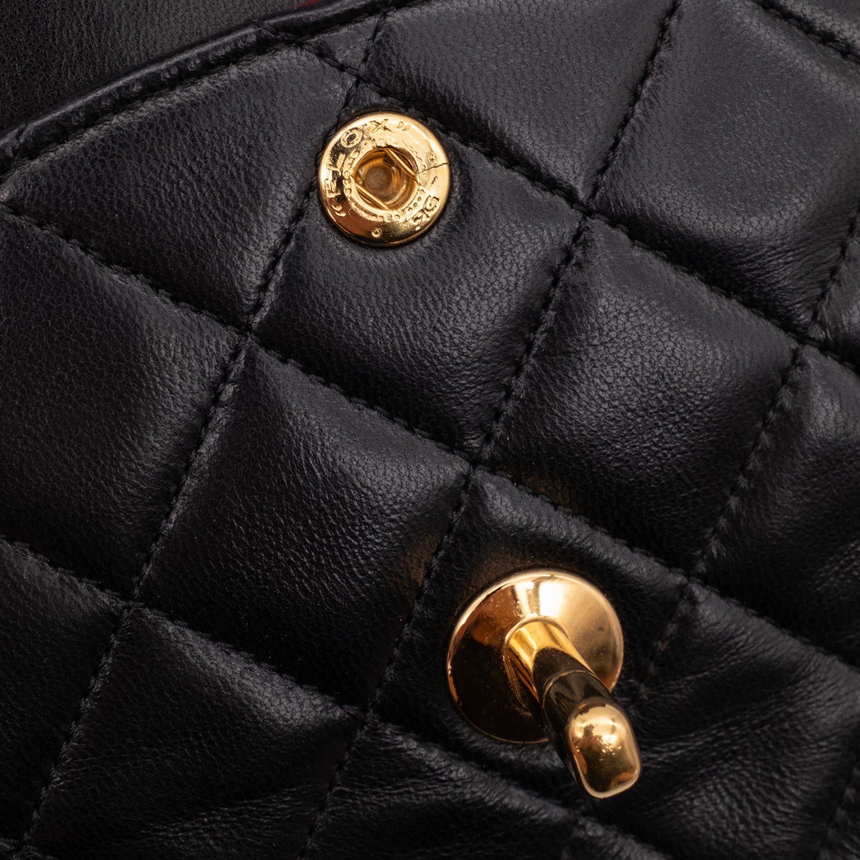 Chanel Classic Double Flap Bag Medium Lammleder Schwarz 24k GHW