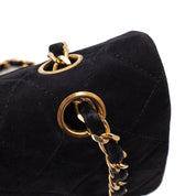 Chanel Classic Double Flap Bag Medium Velourleder Schwarz 24k GHW