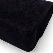 Chanel Classic Double Flap Bag Medium Velourleder Schwarz 24k GHW