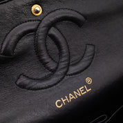 Chanel Classic Double Flap Bag Medium Velourleder Schwarz 24k GHW