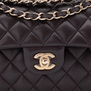 Chanel Classic Double Flap Bag Small 21A Lammleder Braun GHW