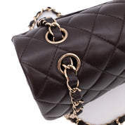 Chanel Classic Double Flap Bag Small 21A Lammleder Braun GHW