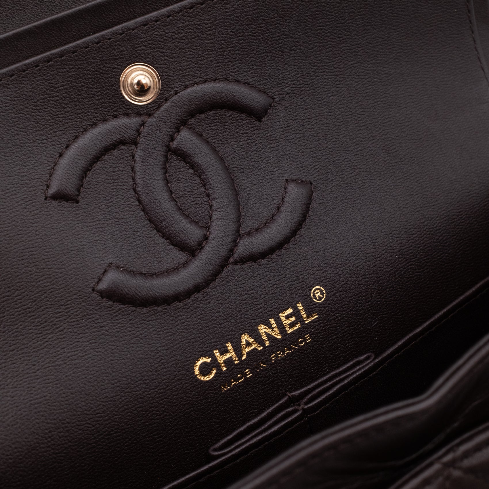 Chanel Classic Double Flap Bag Small 21A Lammleder Braun GHW