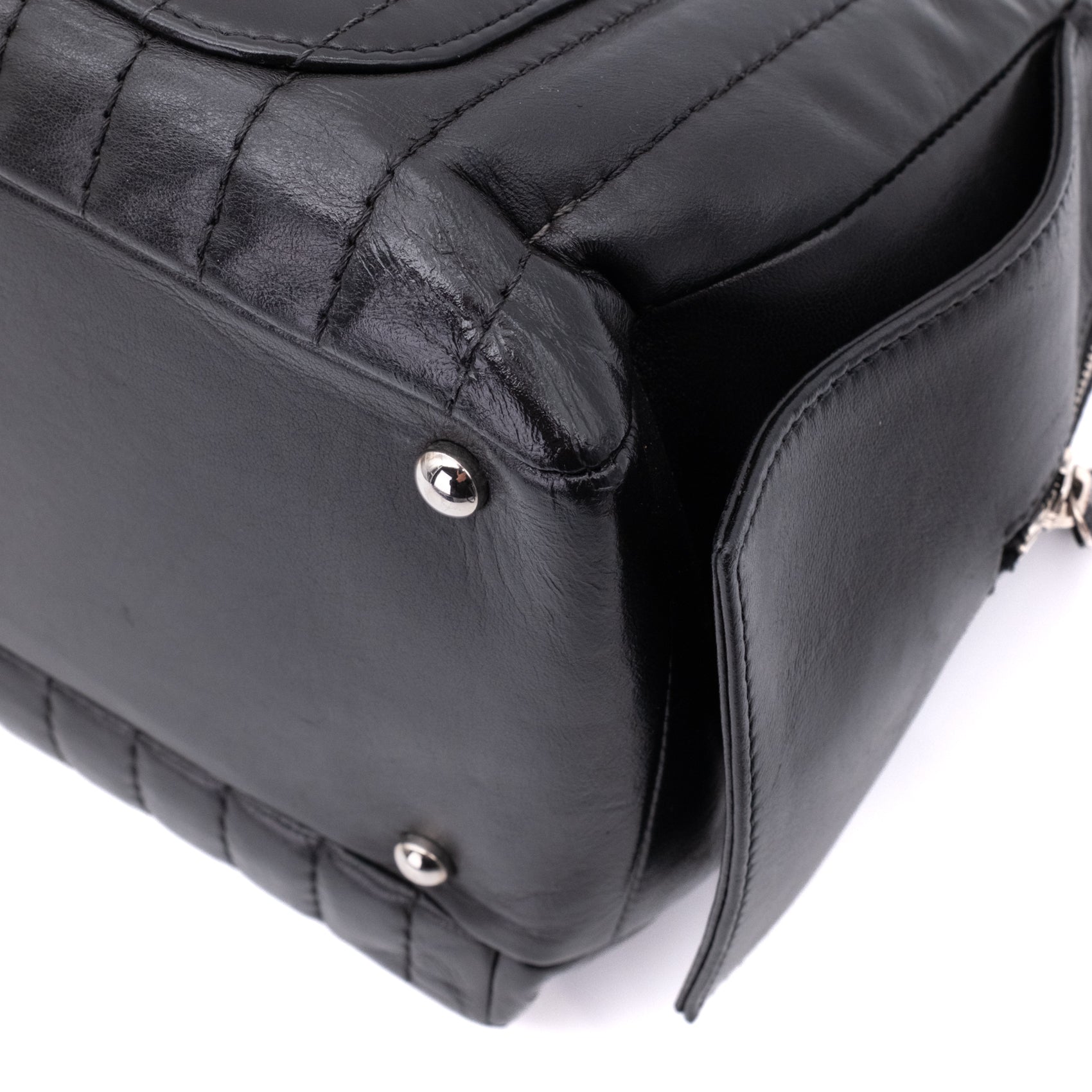 Chanel Classic Jumbo Single Flap Schultertasche Lammleder Schwarz Vertical Quilted Mademoiselle SHW