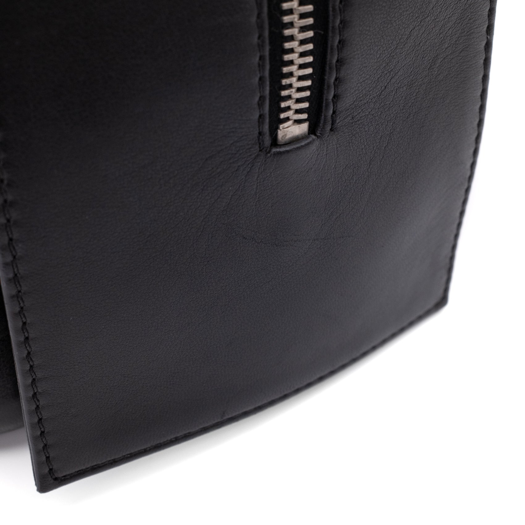 Chanel Classic Jumbo Single Flap Schultertasche Lammleder Schwarz Vertical Quilted Mademoiselle SHW