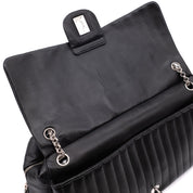 Chanel Classic Jumbo Single Flap Schultertasche Lammleder Schwarz Vertical Quilted Mademoiselle SHW