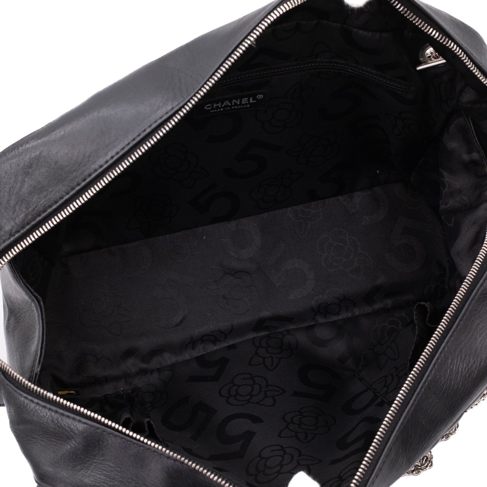 Chanel Classic Jumbo Single Flap Schultertasche Lammleder Schwarz Vertical Quilted Mademoiselle SHW