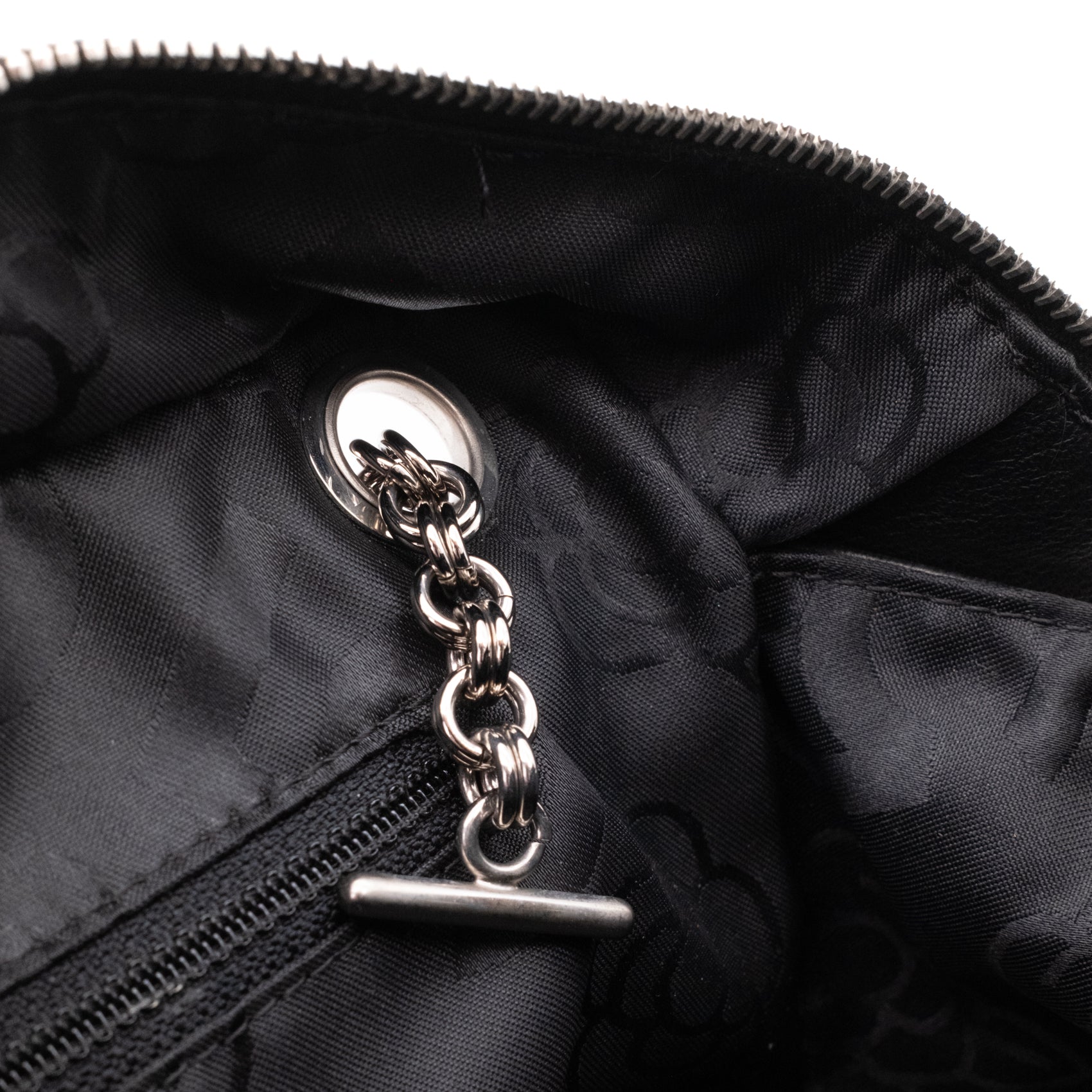 Chanel Classic Jumbo Single Flap Schultertasche Lammleder Schwarz Vertical Quilted Mademoiselle SHW
